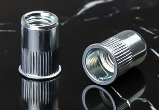 Standard UK Standard Mengurangkan Ketua Knurled Body Rivet Nut Jenis Terbuka